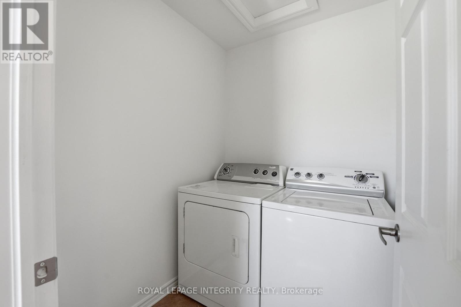 200 BURNABY DRIVE — photo 32