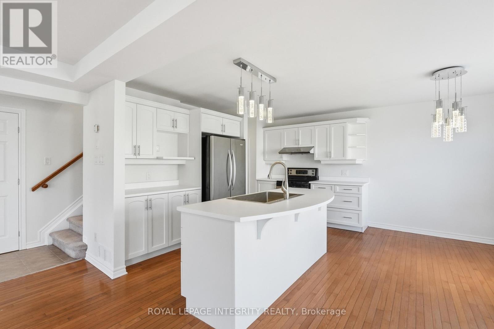 200 BURNABY DRIVE — photo 6