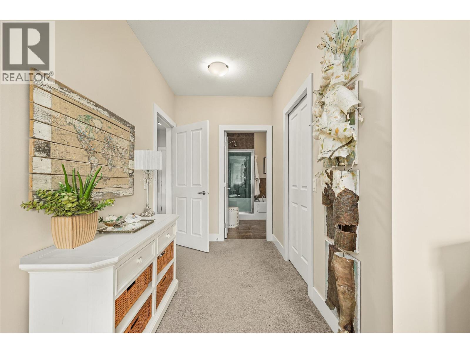 2532 Shoreline Drive Unit# 417, Lake Country