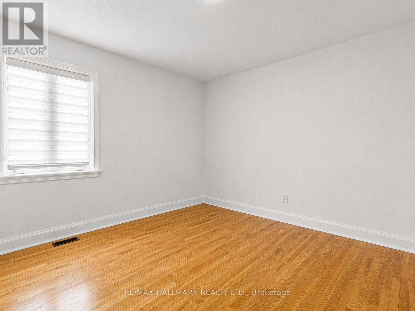 712 PHARMACY AVENUE - photo 4