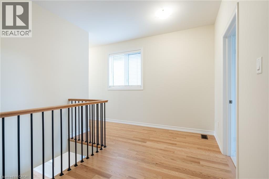 1426 ALMONTE Drive, Burlington, Ontario, L7P0V8 — Photo 16
