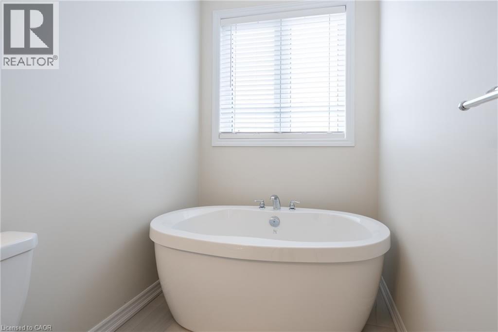 1426 ALMONTE Drive, Burlington, Ontario, L7P0V8 — Photo 30