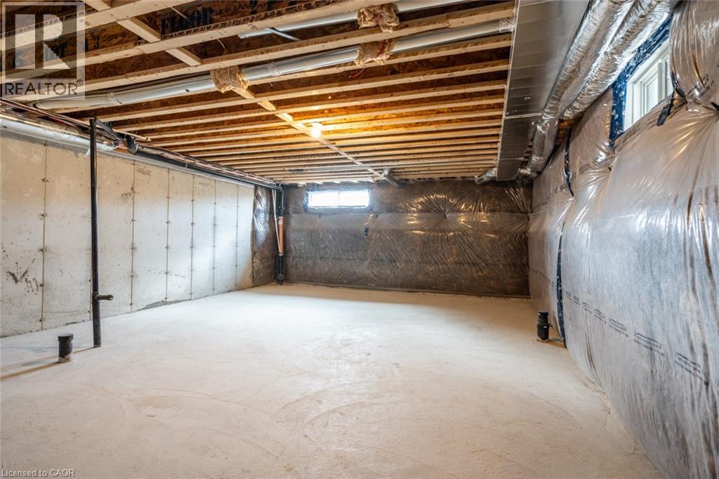 1426 ALMONTE Drive, Burlington, Ontario, L7P0V8 — Photo 35