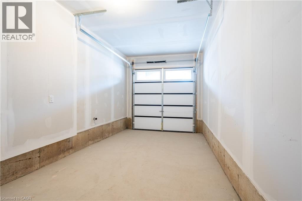 1426 ALMONTE Drive, Burlington, Ontario, L7P0V8 — Photo 37