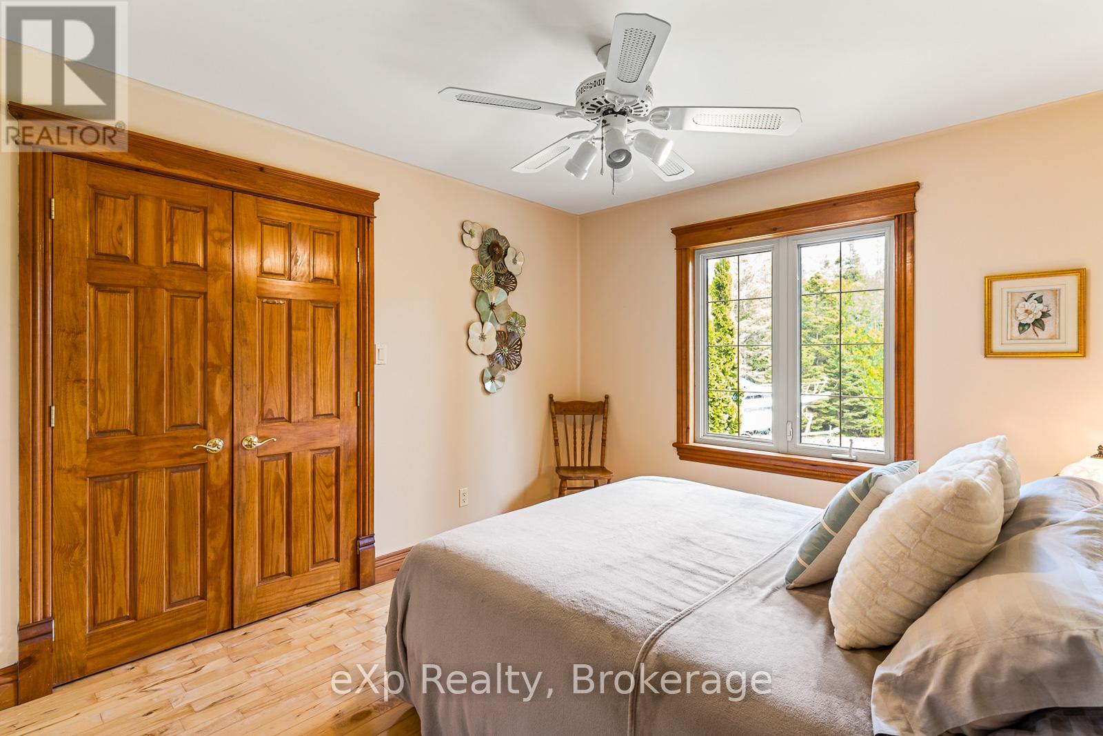 61 FOX TRAIL — photo 18