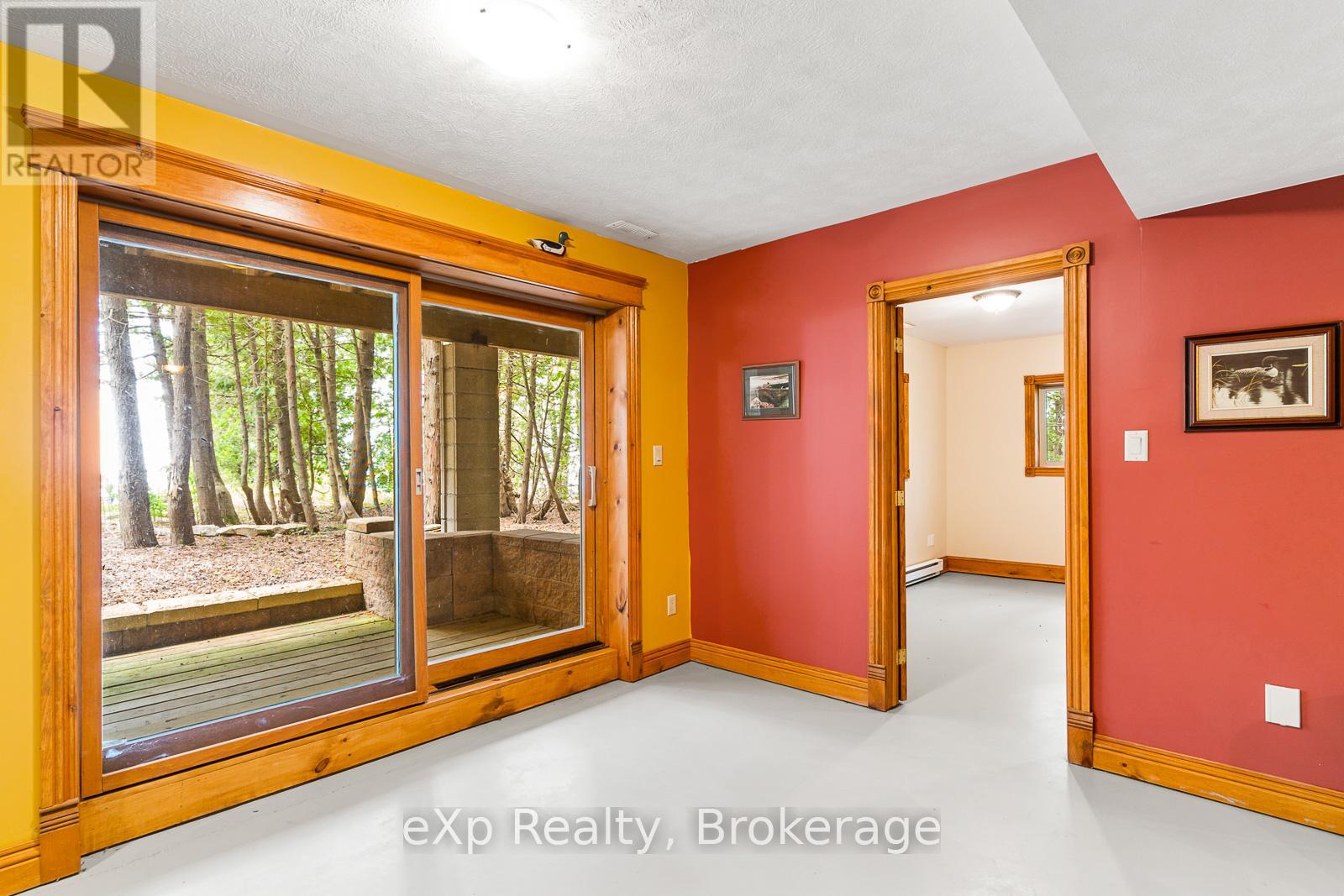 61 FOX TRAIL — photo 33