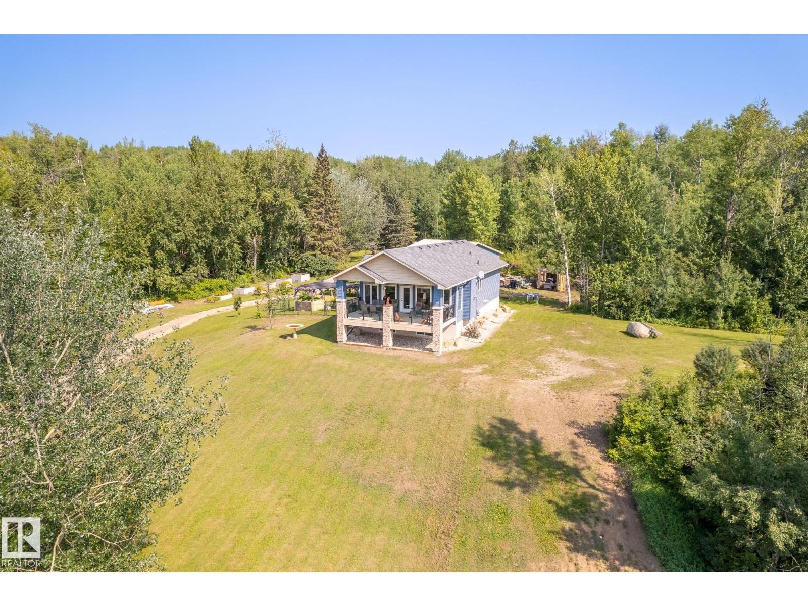 4518 LAKESHORE RD, Rural Parkland County