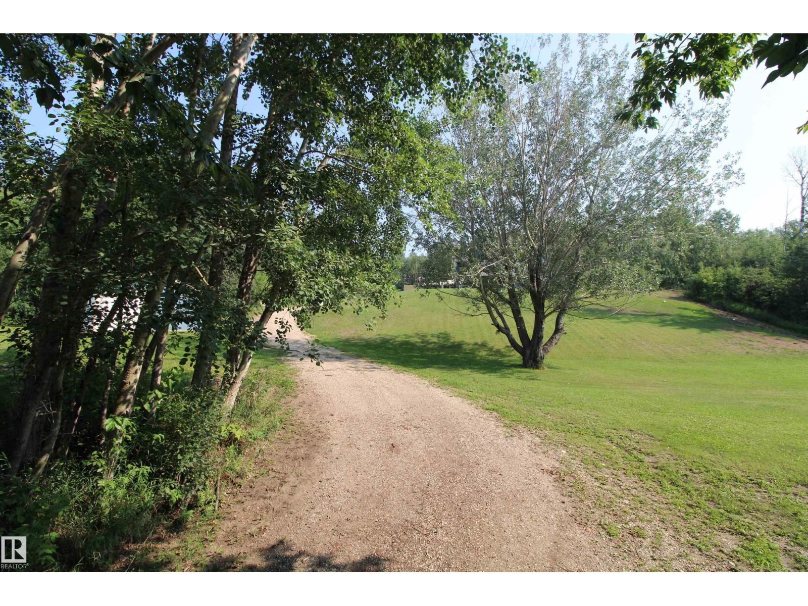 4518 LAKESHORE RD, Rural Parkland County