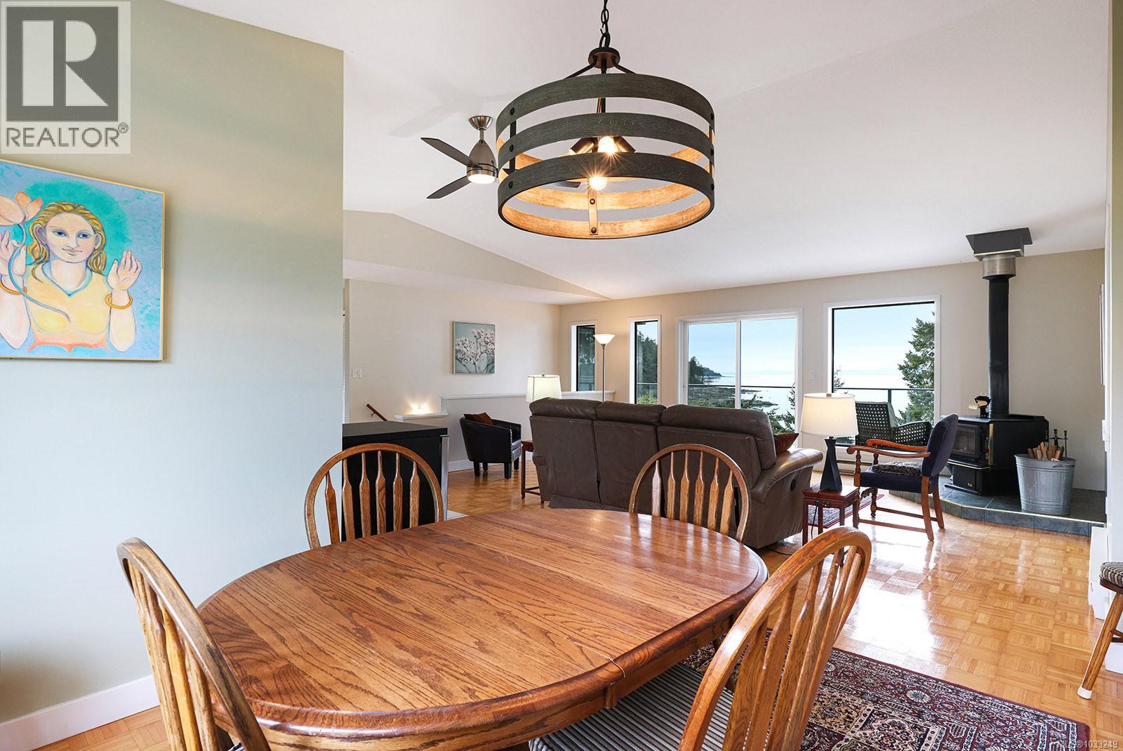 3640 East Rd, Denman Island