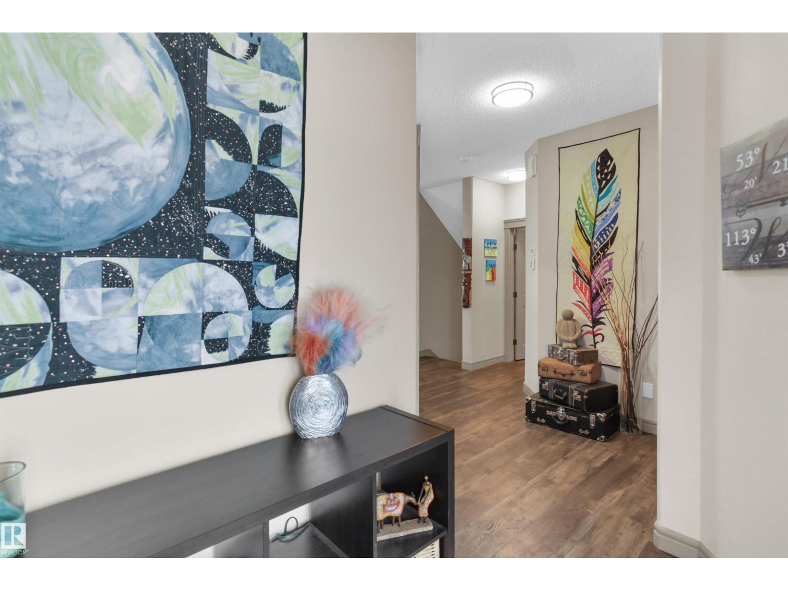 97 ASTORIA PT, Devon