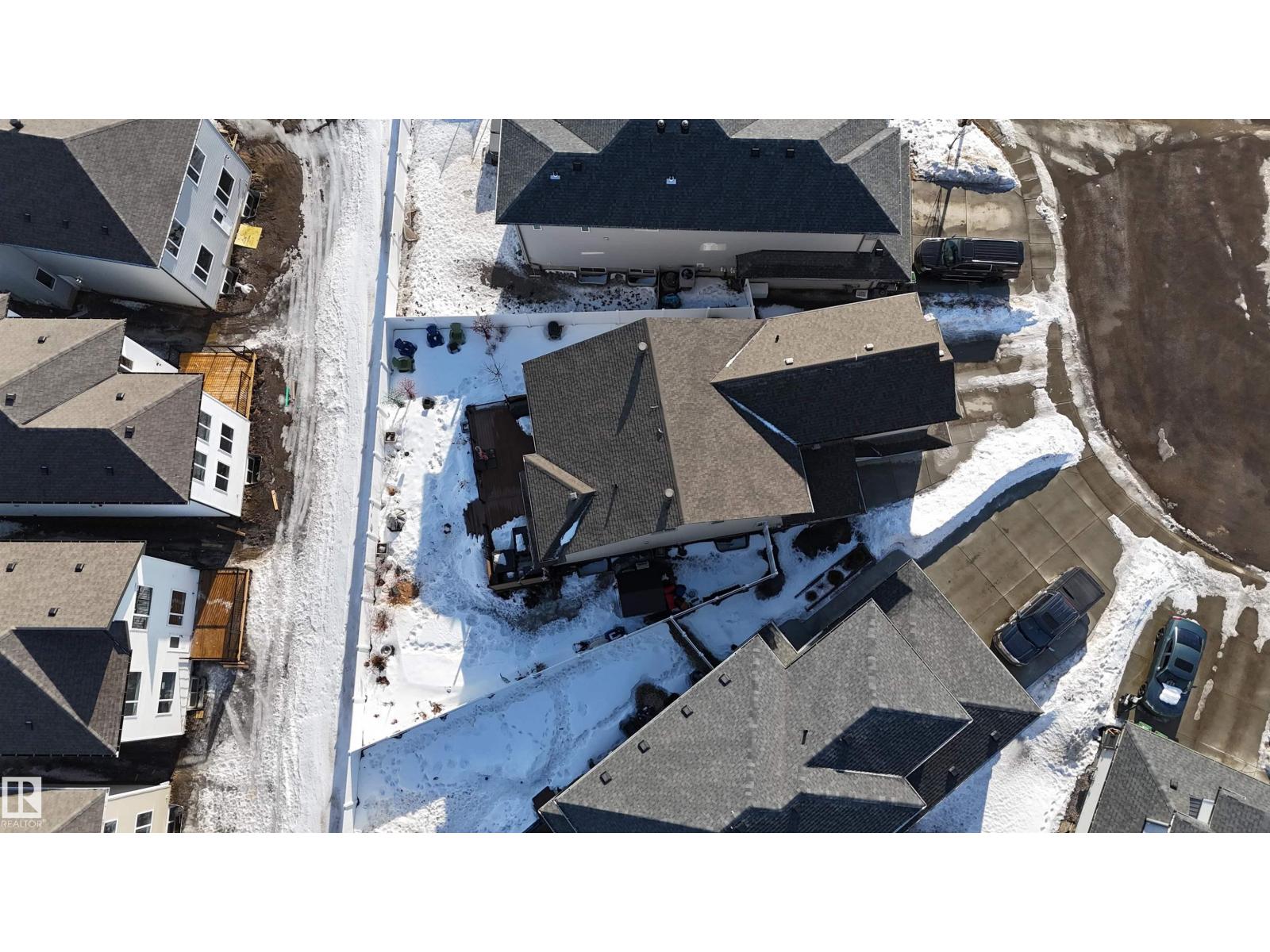 97 ASTORIA PT, Devon