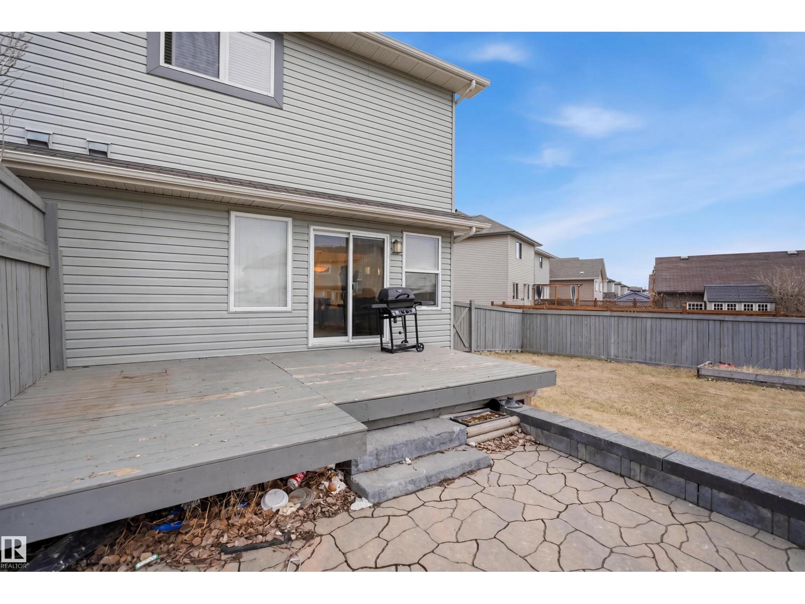 3545 11 ST NW - 33