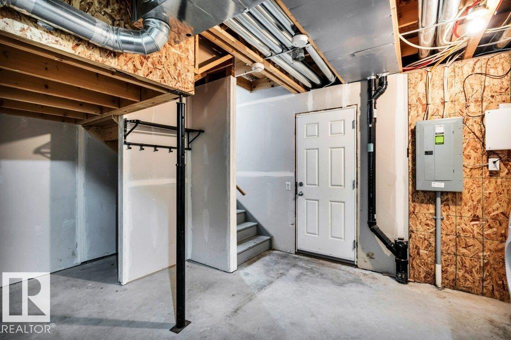 #24 4050 SAVARYN DR SW, Edmonton