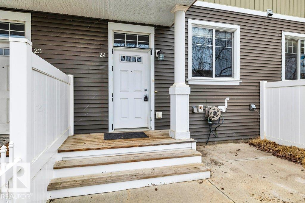 #24 4050 SAVARYN DR SW, Edmonton