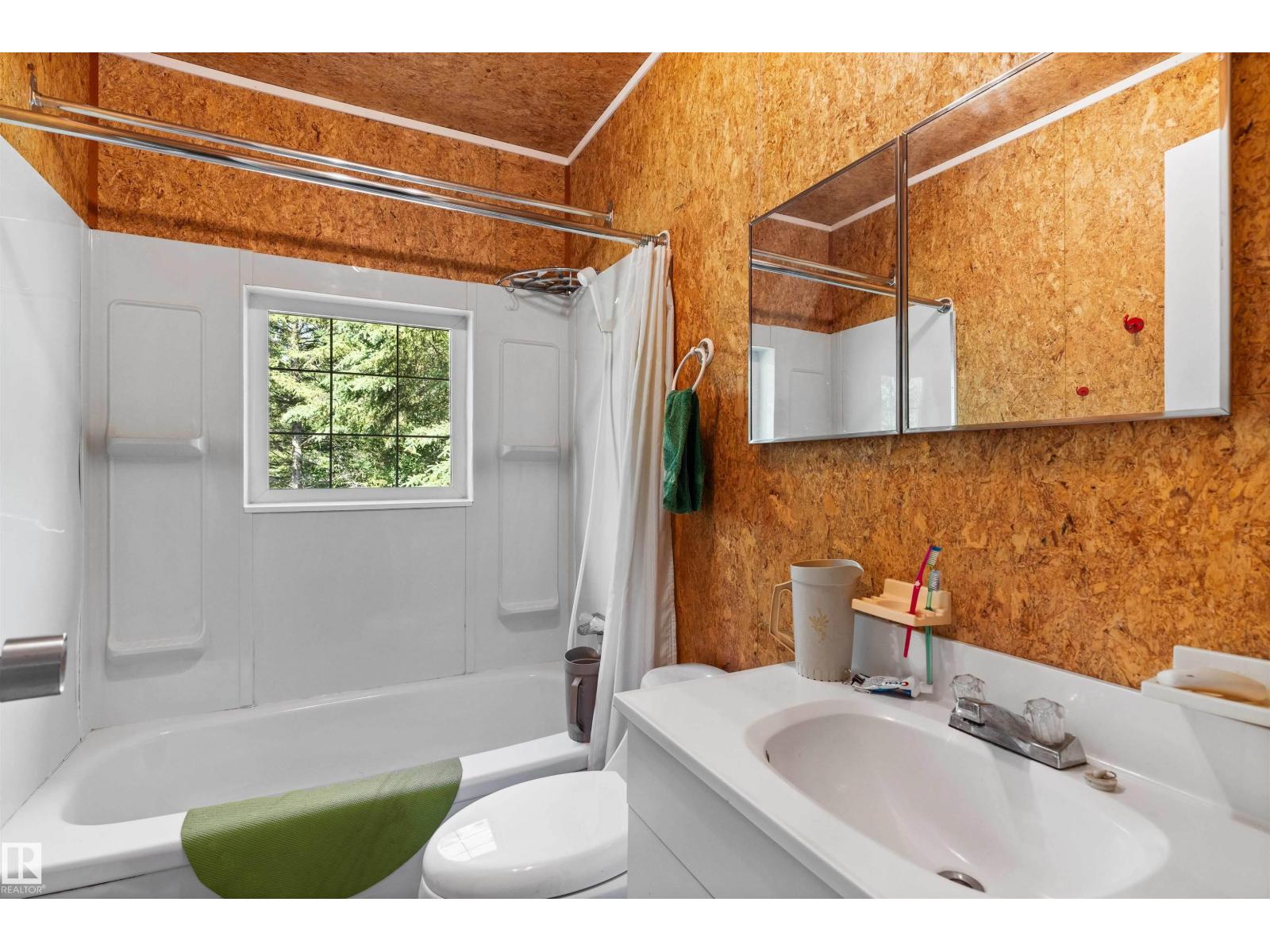 220 2 St. Ross Haven - 27