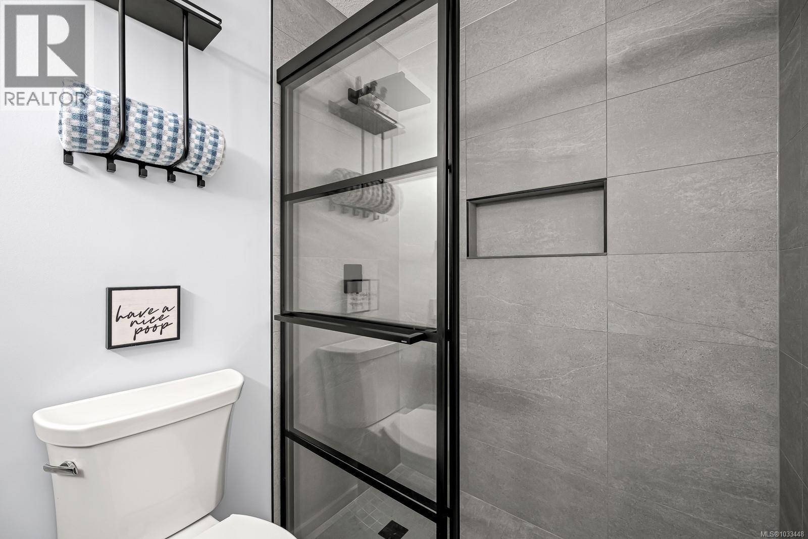 #305 2275 Comox Ave - 44