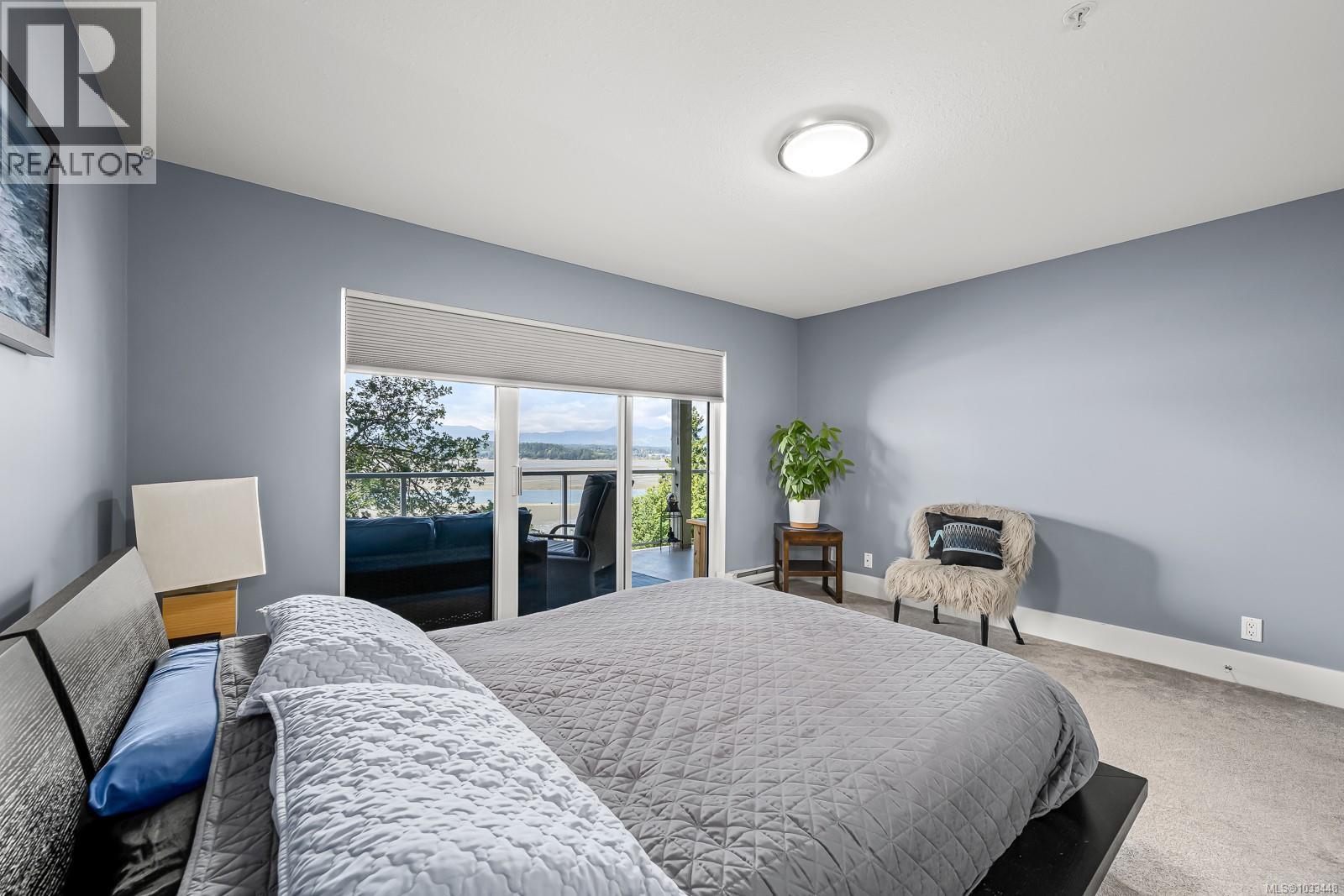 #305 2275 Comox Ave - 25