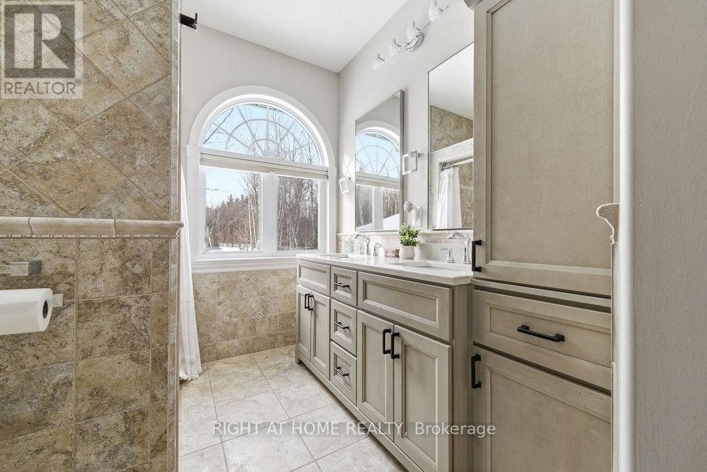 Spotless Ensuite with Double Sinks
