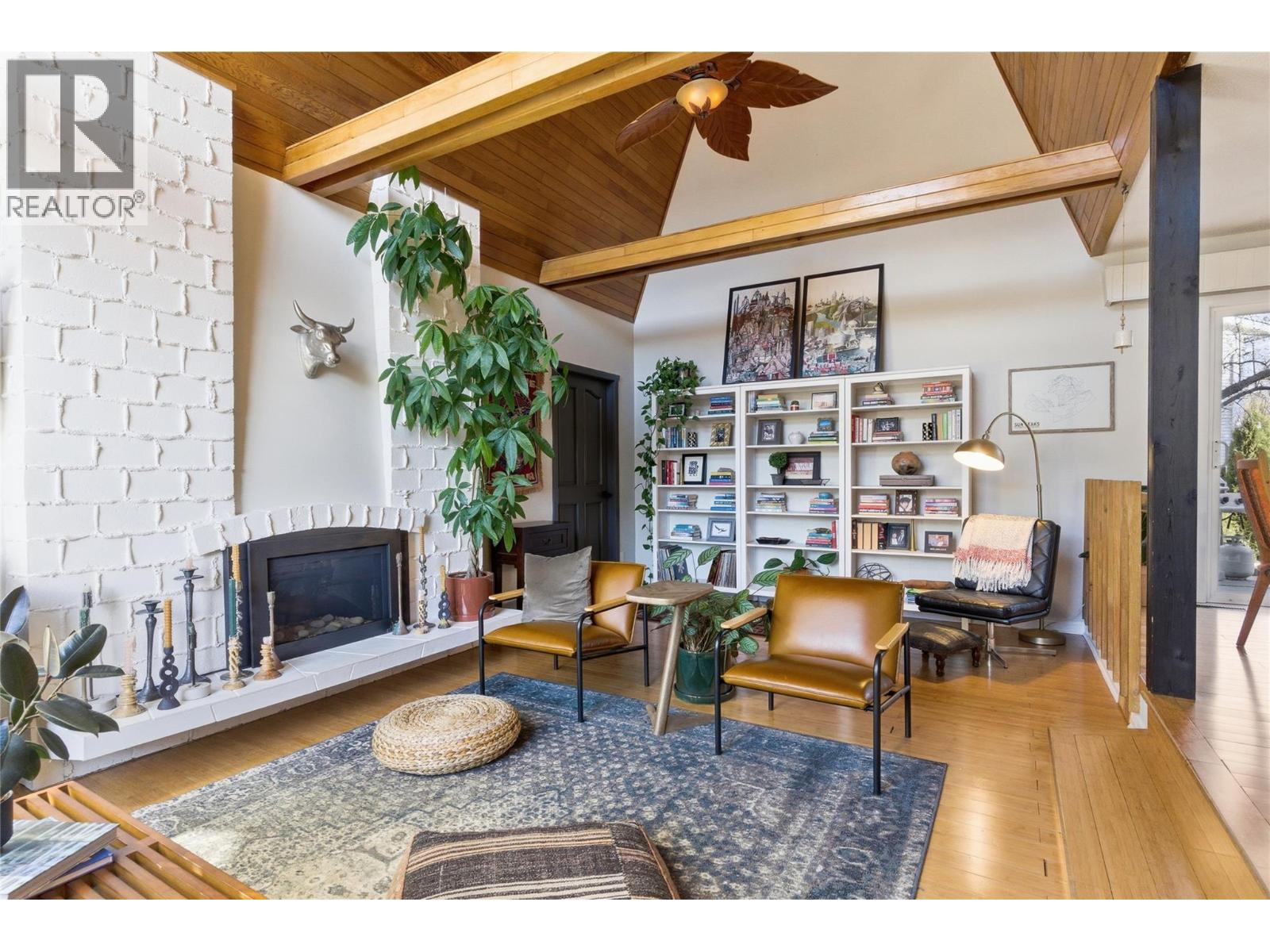 1756 CLIFFORD Avenue - 13