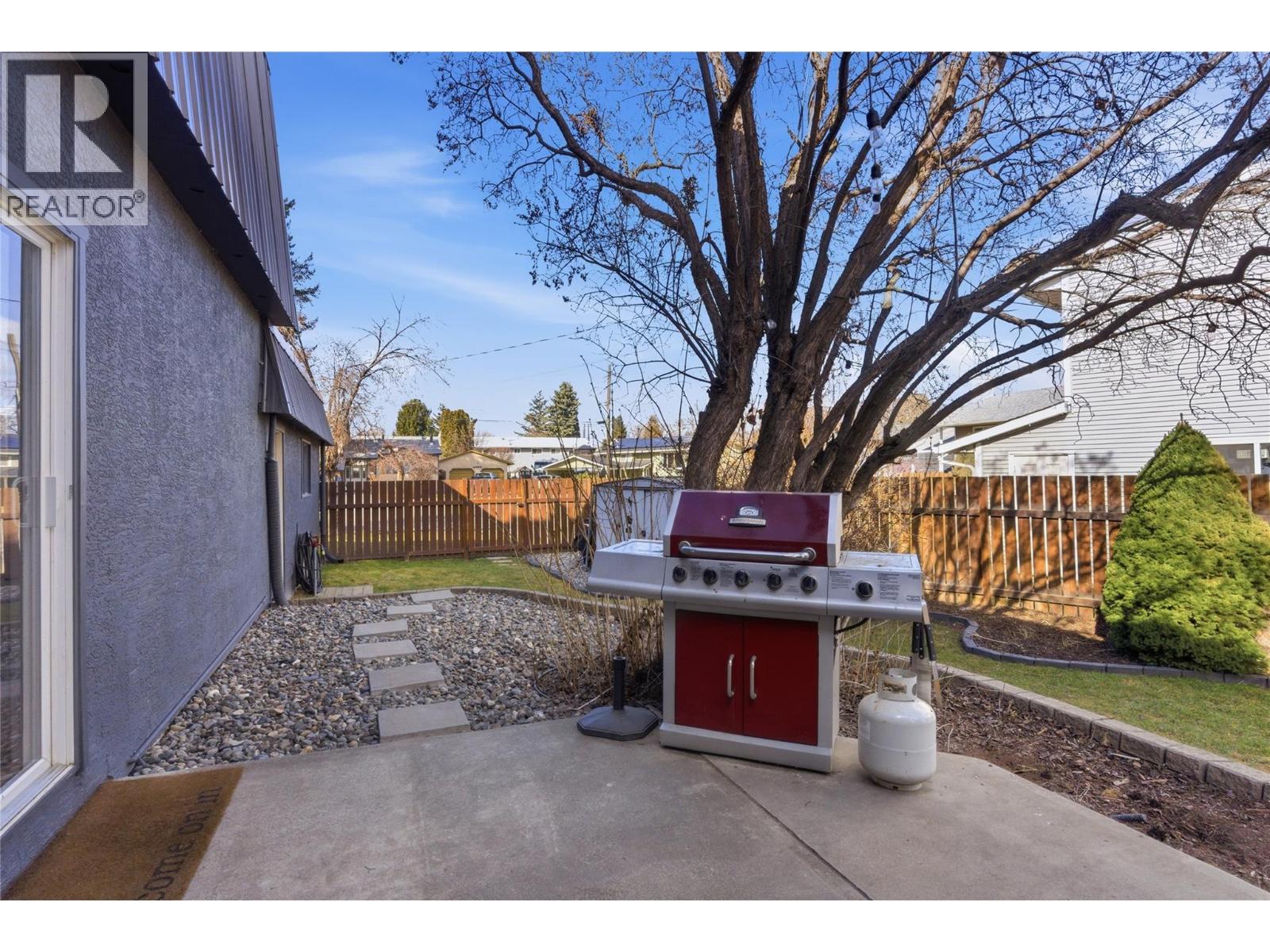 1756 CLIFFORD Avenue - 39