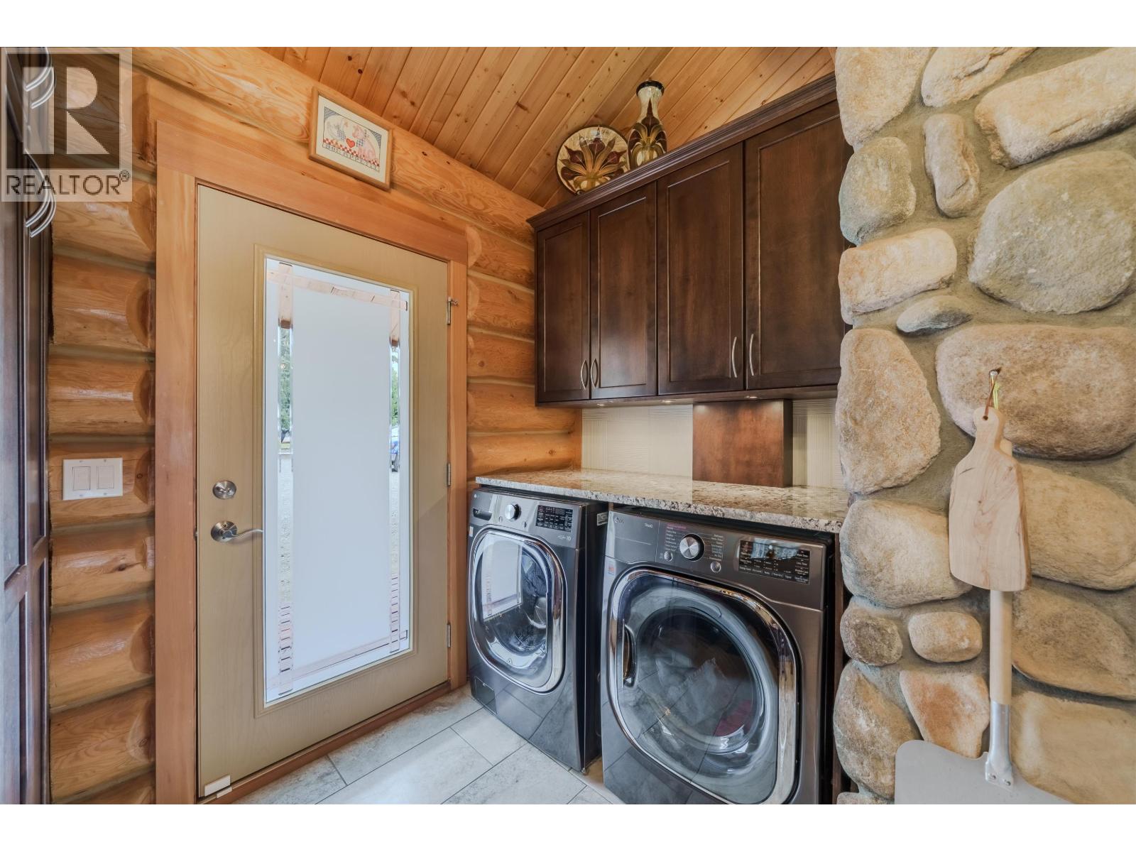 7592 E SHERIDAN LAKE ROAD — photo 15