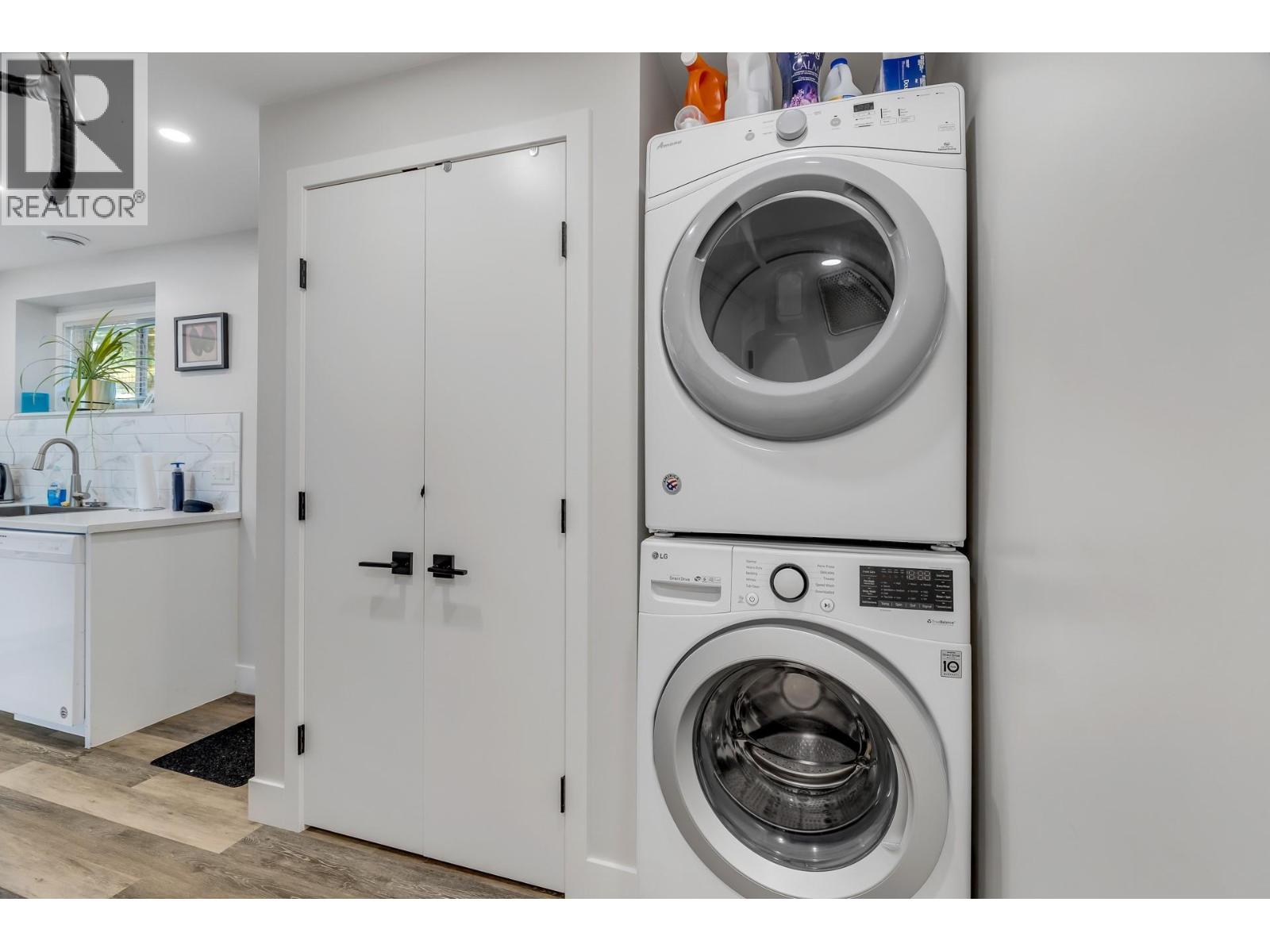  2515 Colleen Road, West Kelowna