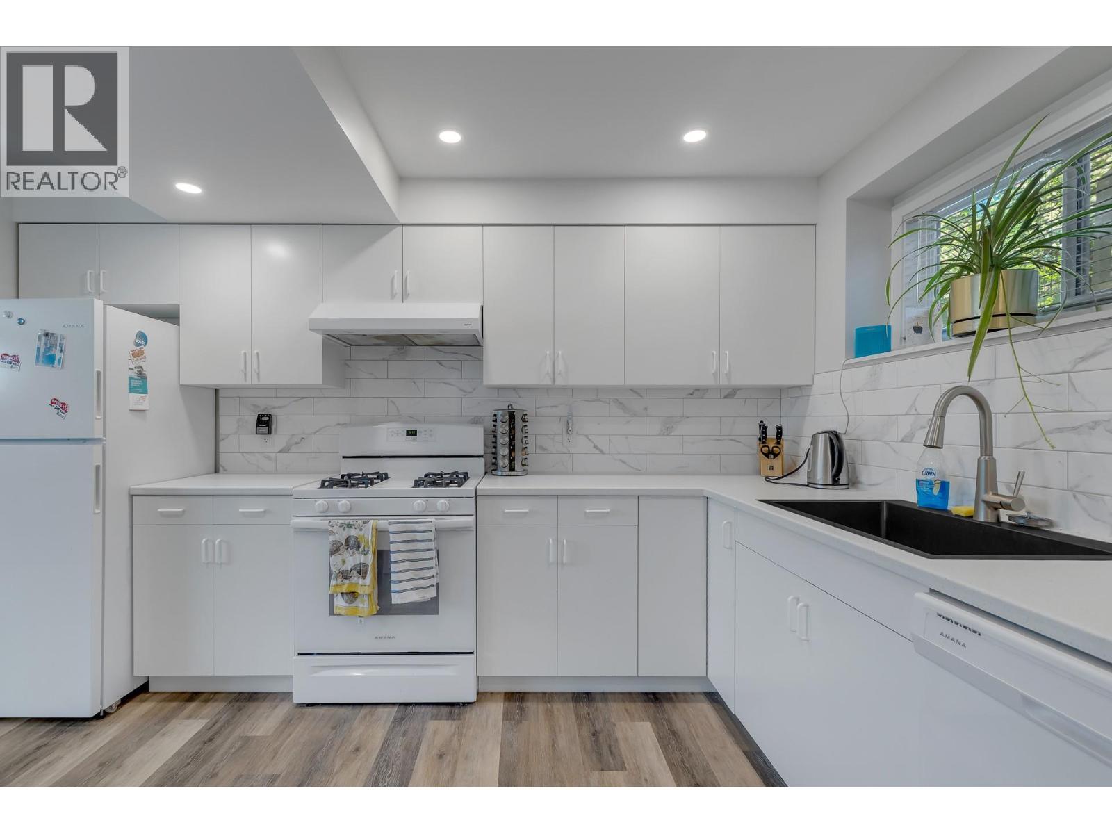  2515 Colleen Road, West Kelowna