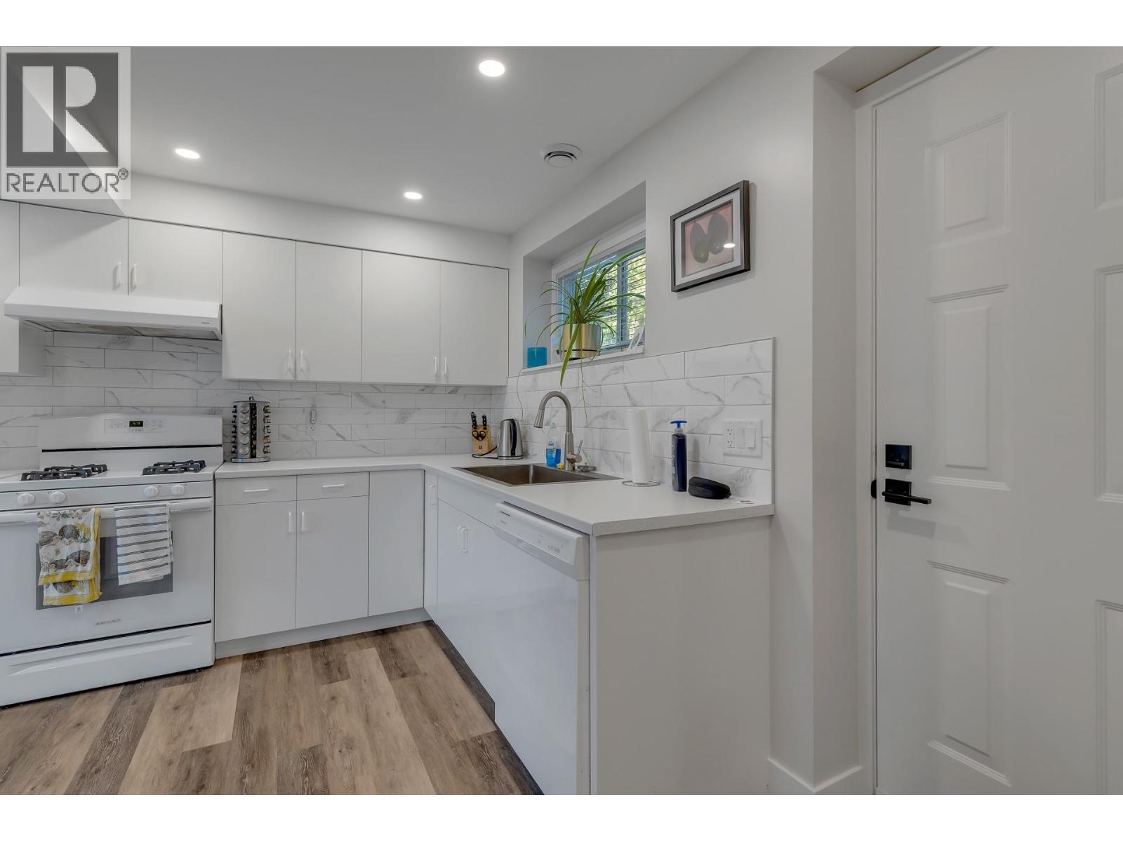  2515 Colleen Road, West Kelowna