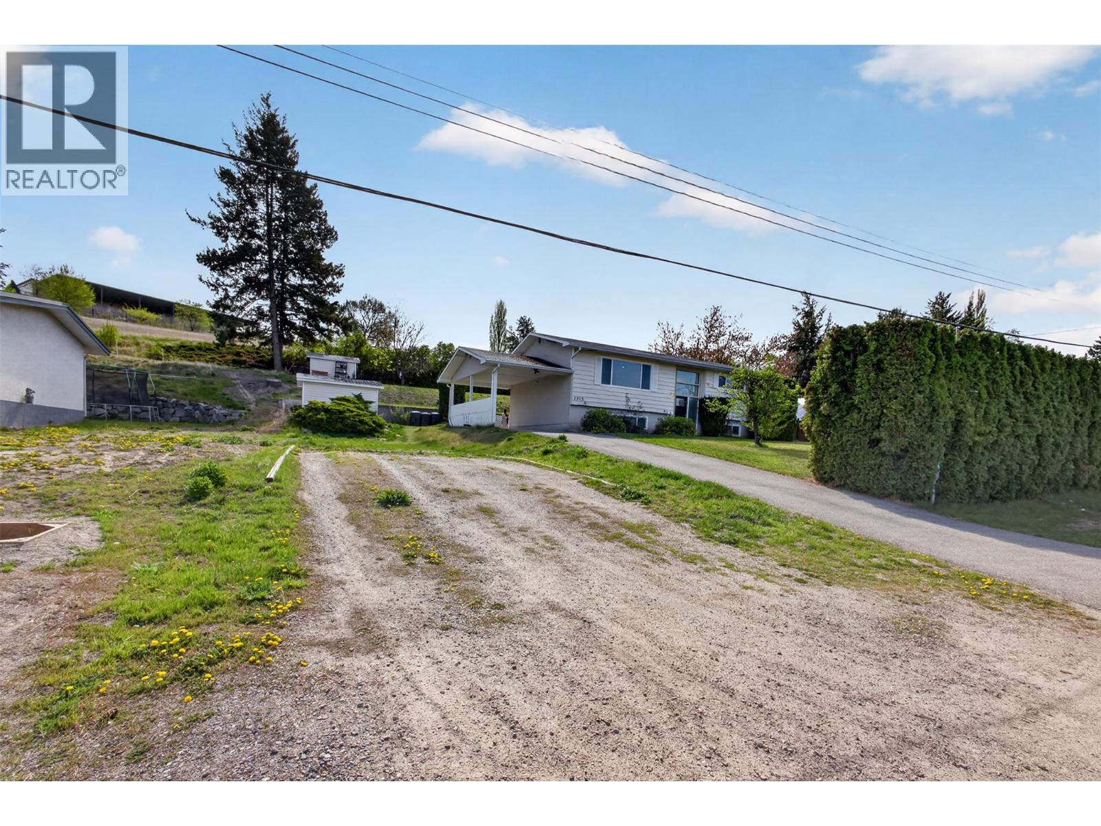  2515 Colleen Road, West Kelowna