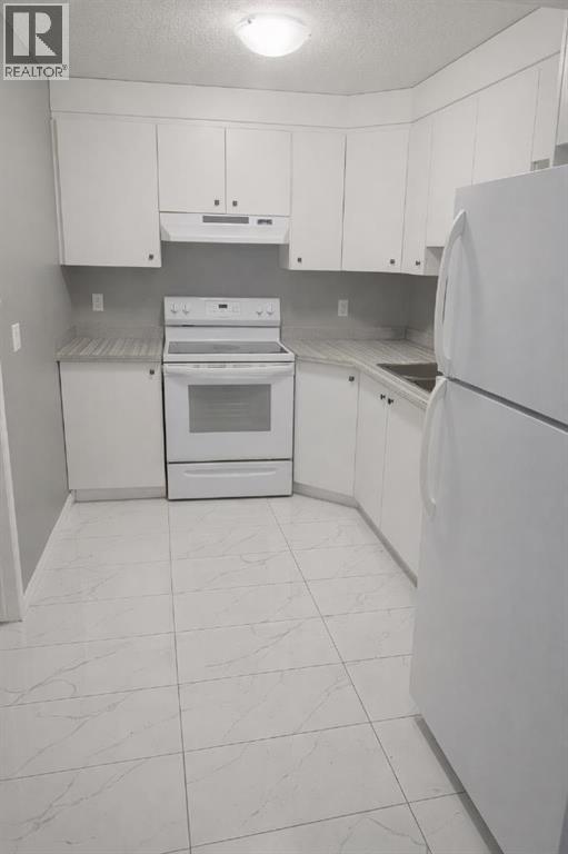 746 Martindale Boulevard NE - 24
