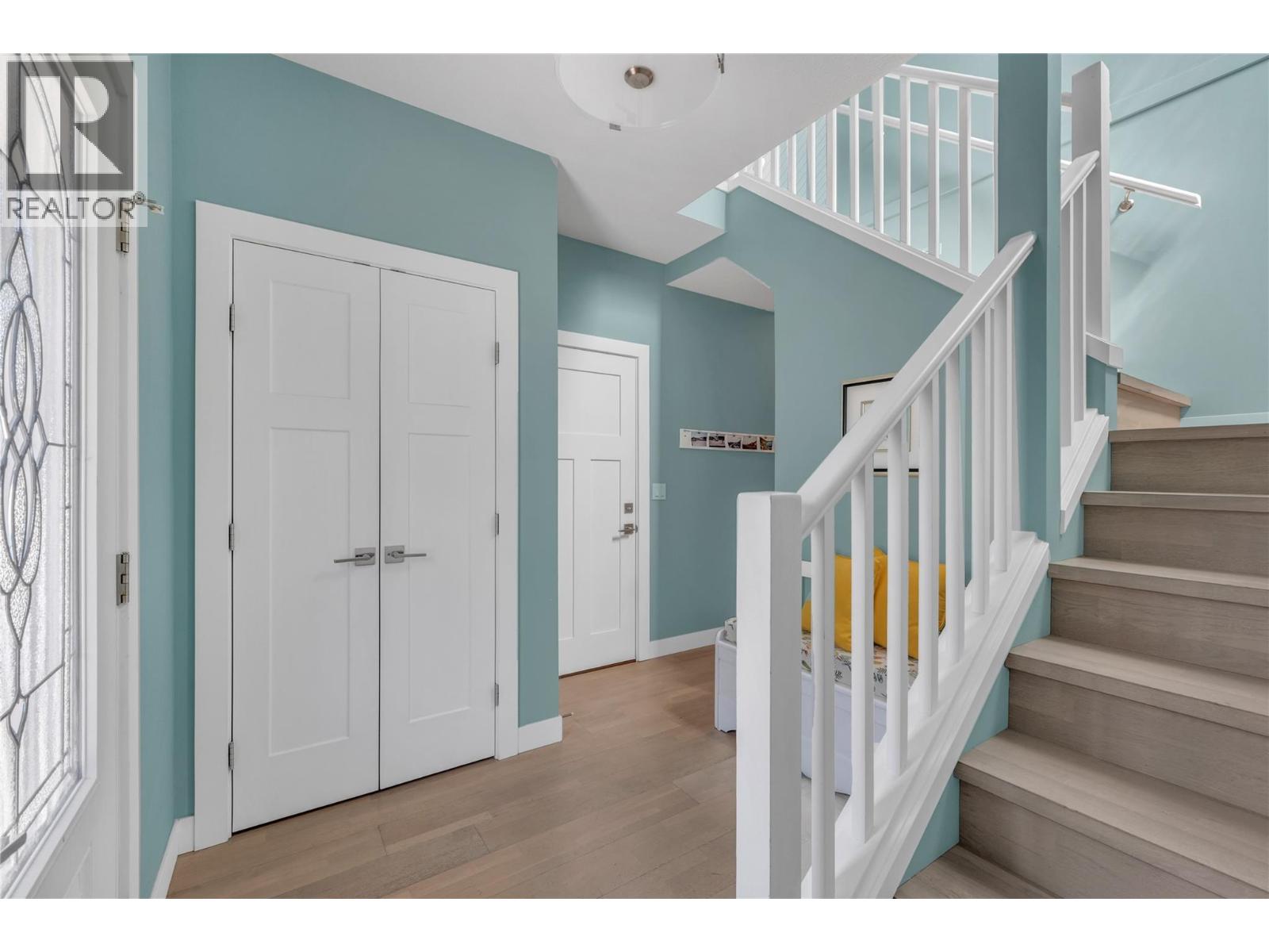  7012 Barcelona Drive, Kelowna