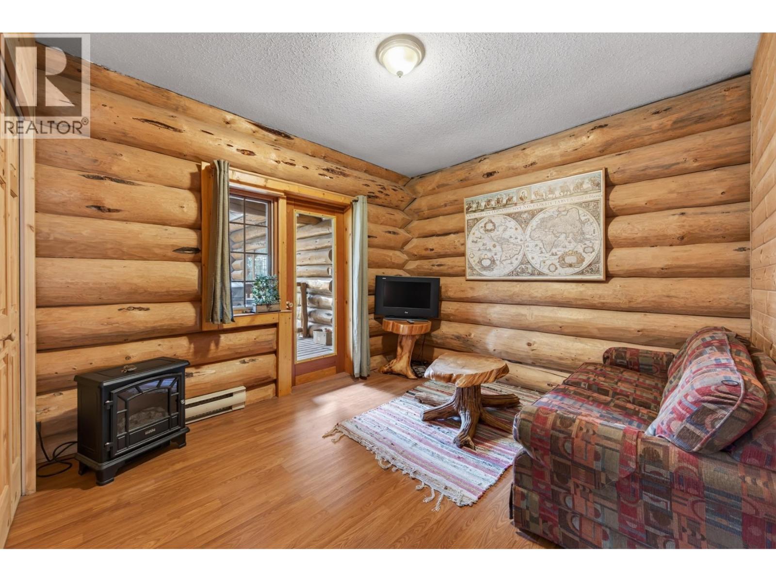 7471 CARIBOO CHALET ROAD - 30