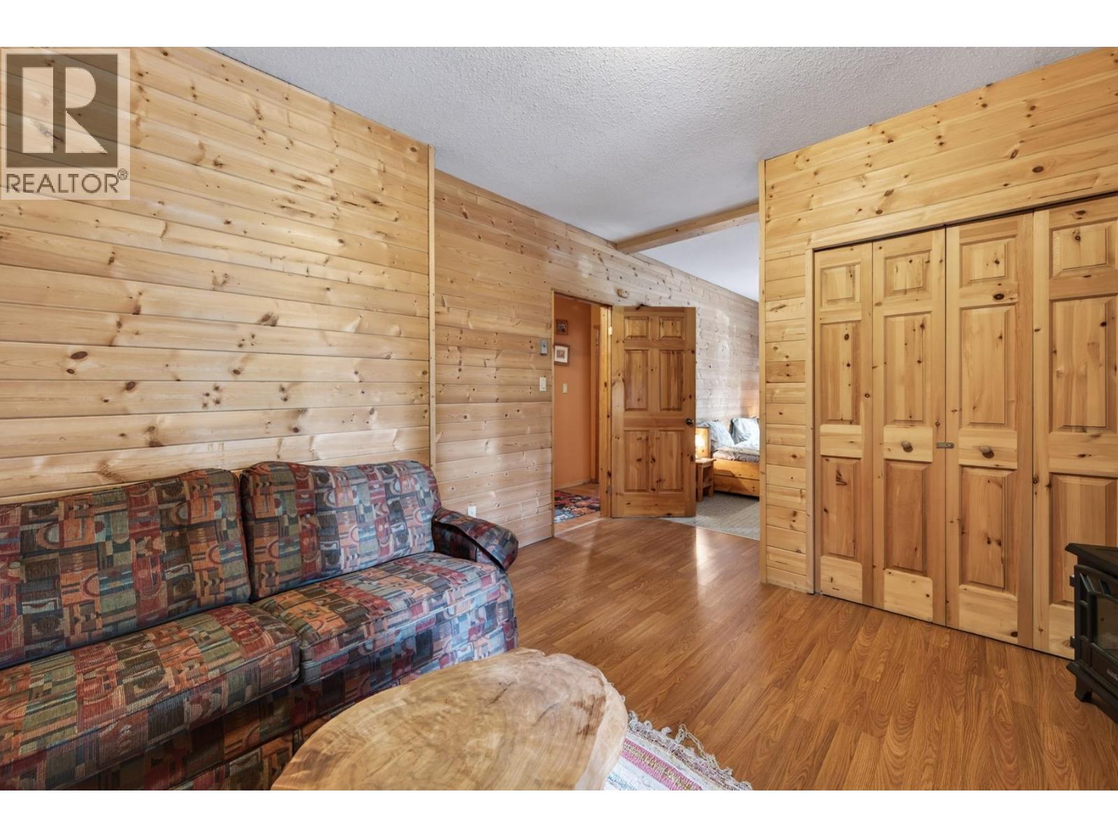7471 CARIBOO CHALET ROAD - 33