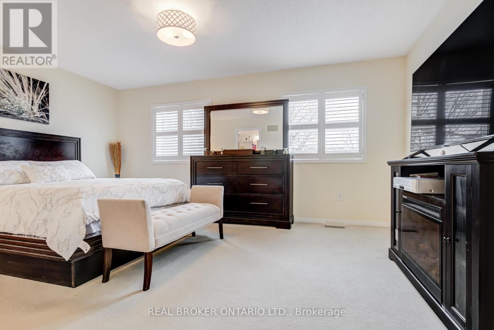 #102 86 JOYMAR DRIVE - 12