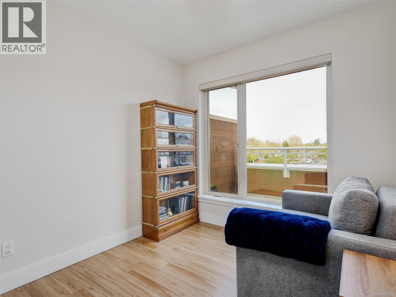 #401 7161 West Saanich Rd - 13