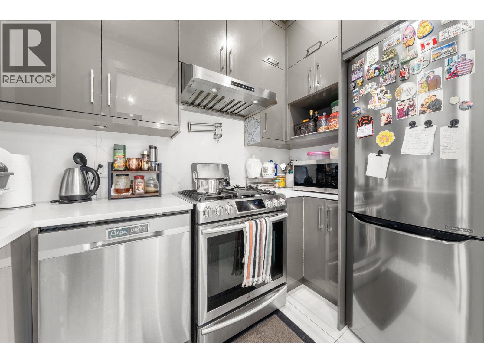 House in Vancouver - Image 21