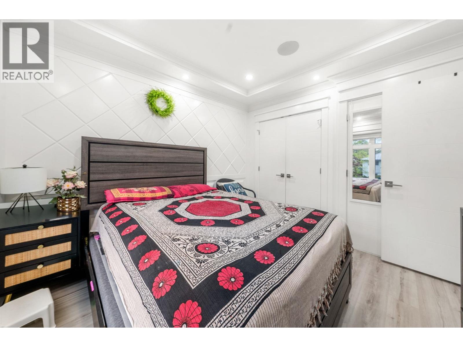 House in Vancouver - Image 7