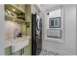 16129 108 Avenue Avenue, Surrey, BC V4N1P2 Photo 7