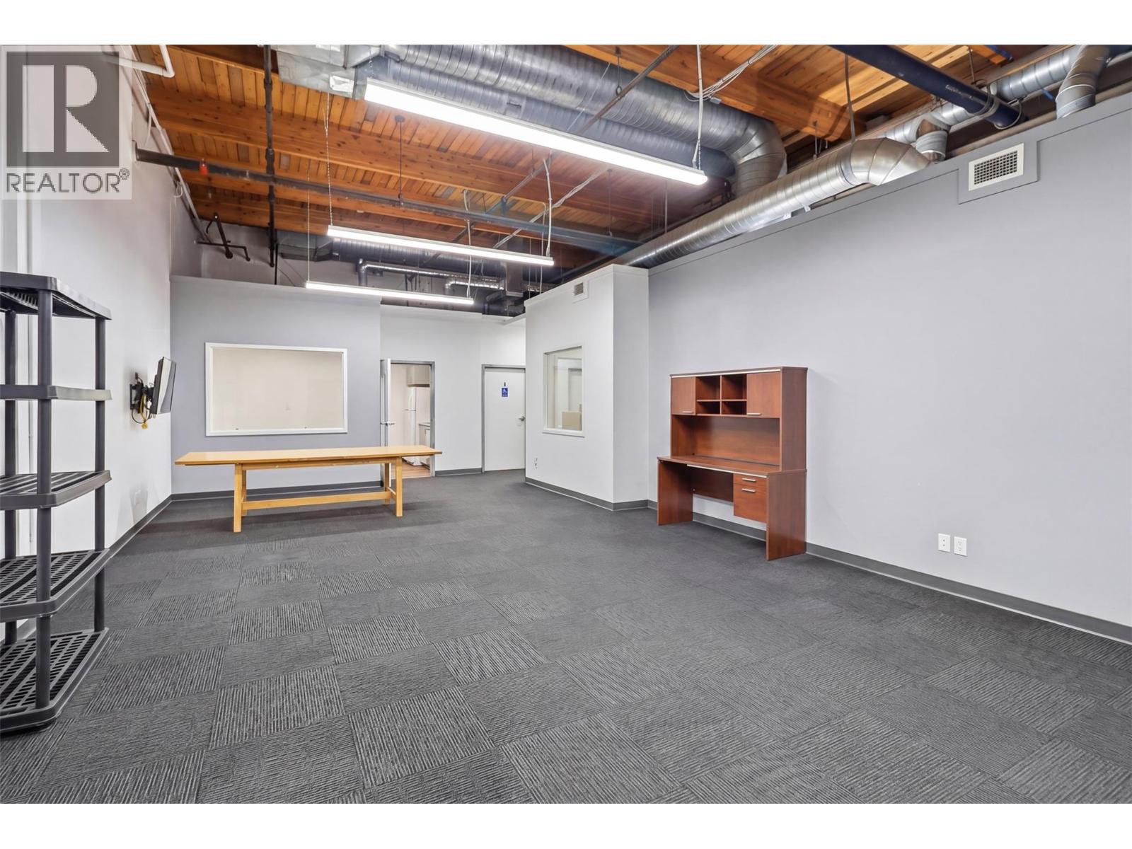 1 804 Laval Crescent, Kamloops