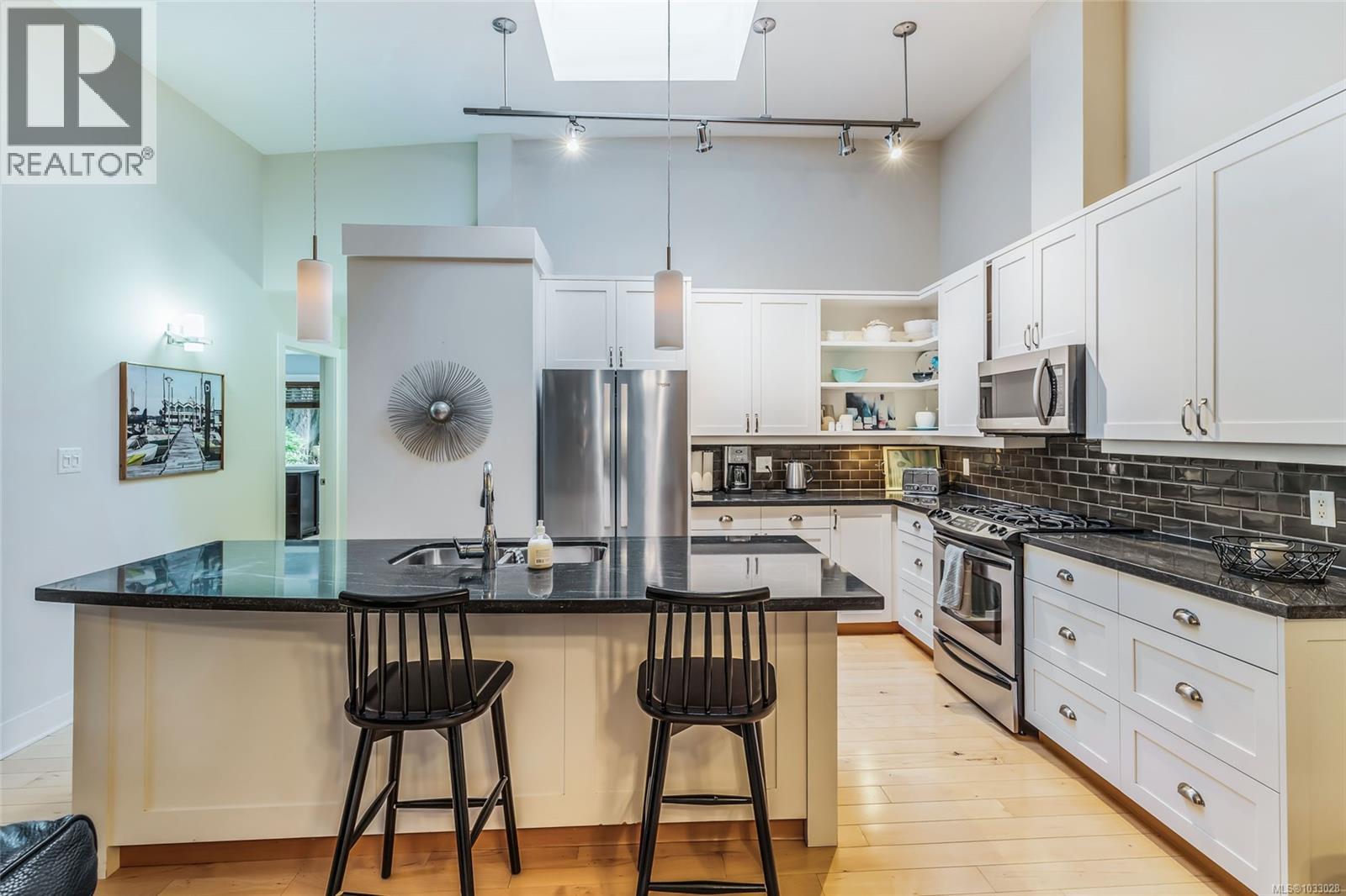 #65 1059 Tanglewood Pl - Image 3