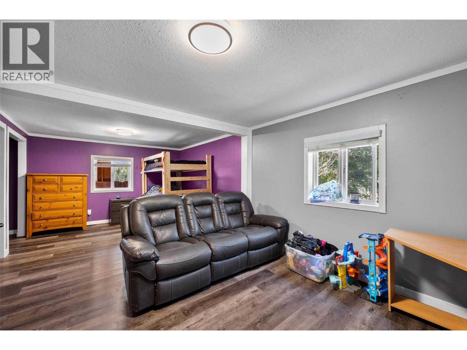 2405 Lloyd Road - 17