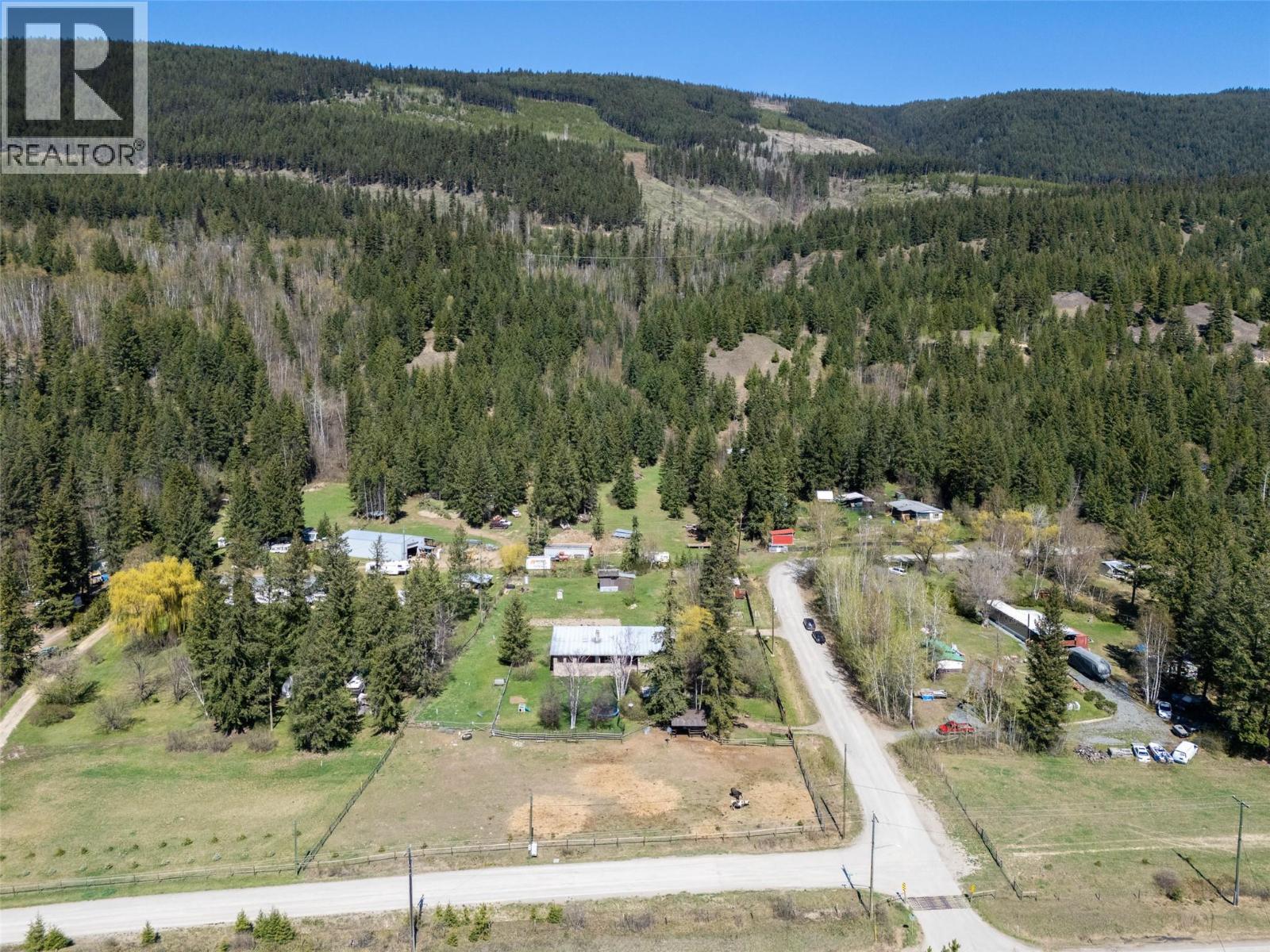 2405 Lloyd Road - 32