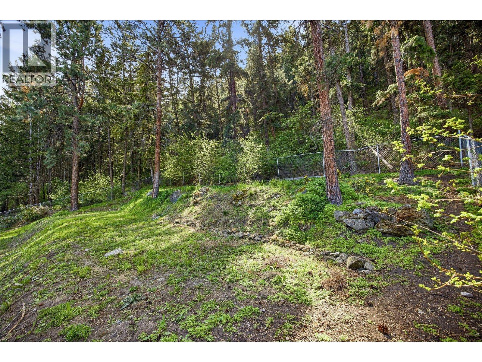  1363 Ponderosa Road, West Kelowna