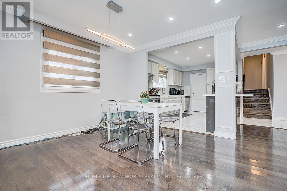 47 MANORGLEN CRESCENT — photo 20