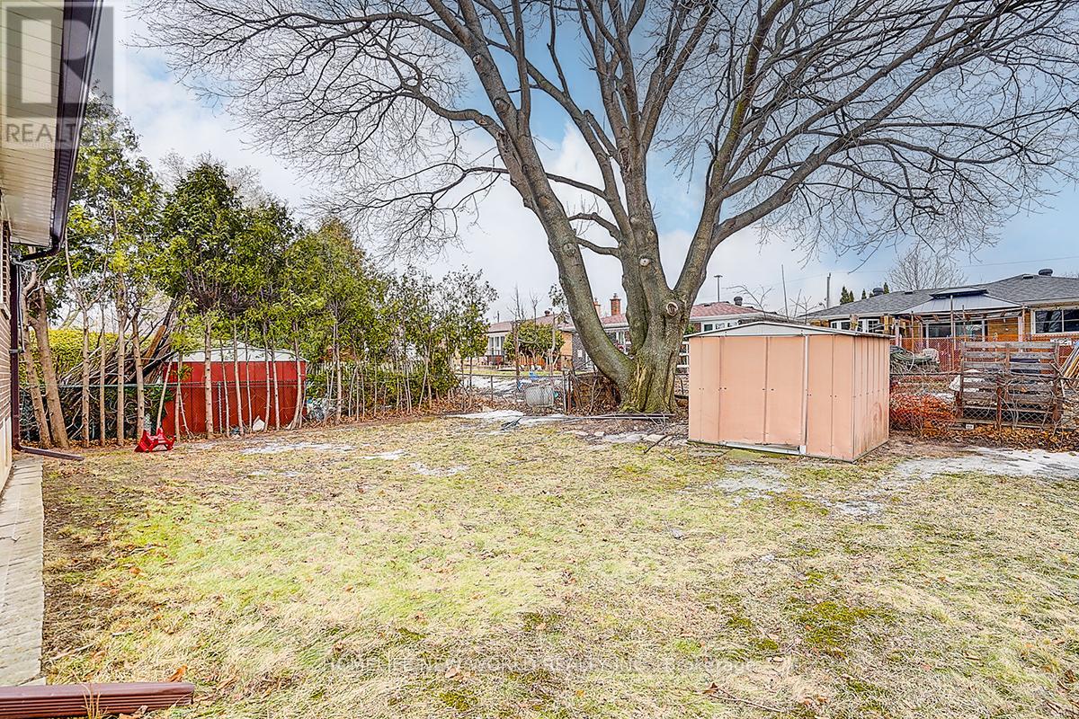47 MANORGLEN CRESCENT — photo 38