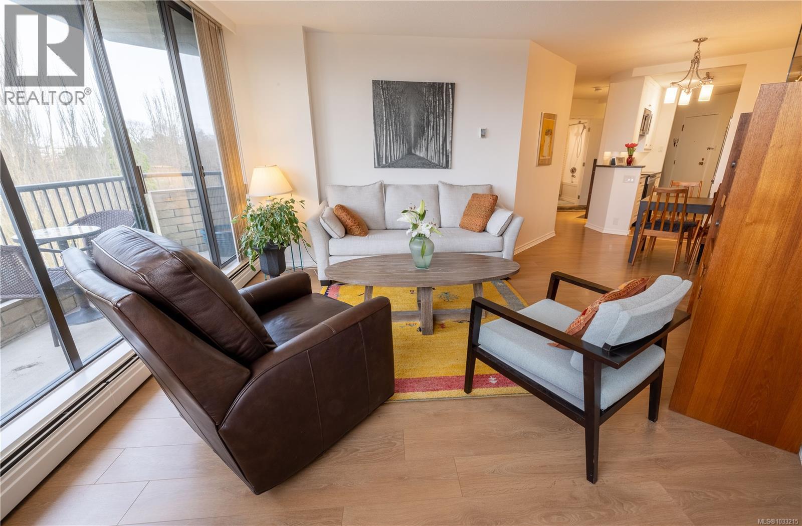 705 620 Toronto Street, Victoria