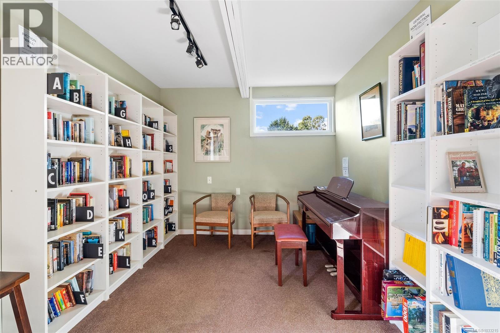 705 620 Toronto Street, Victoria