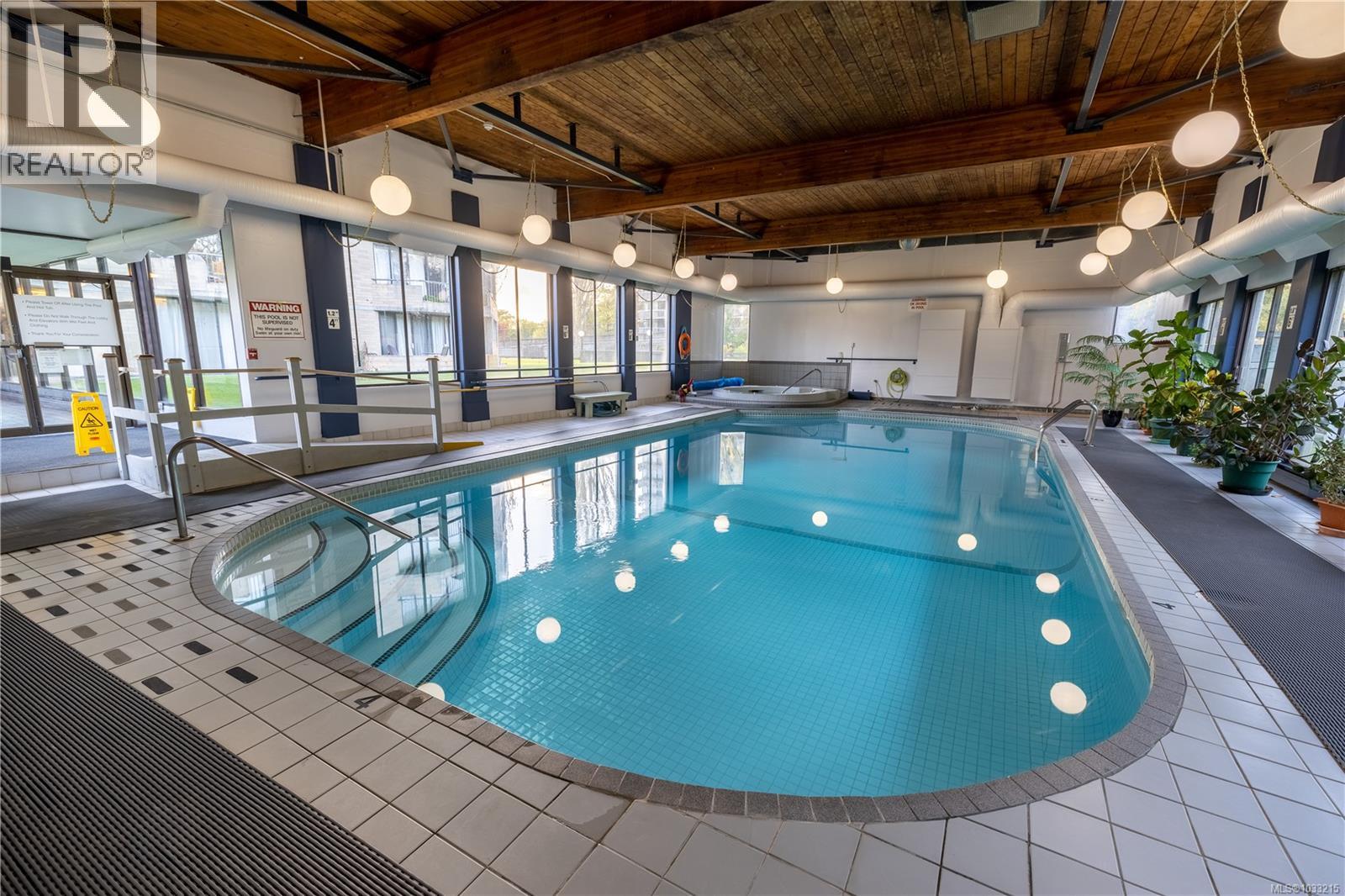 705 620 Toronto Street, Victoria