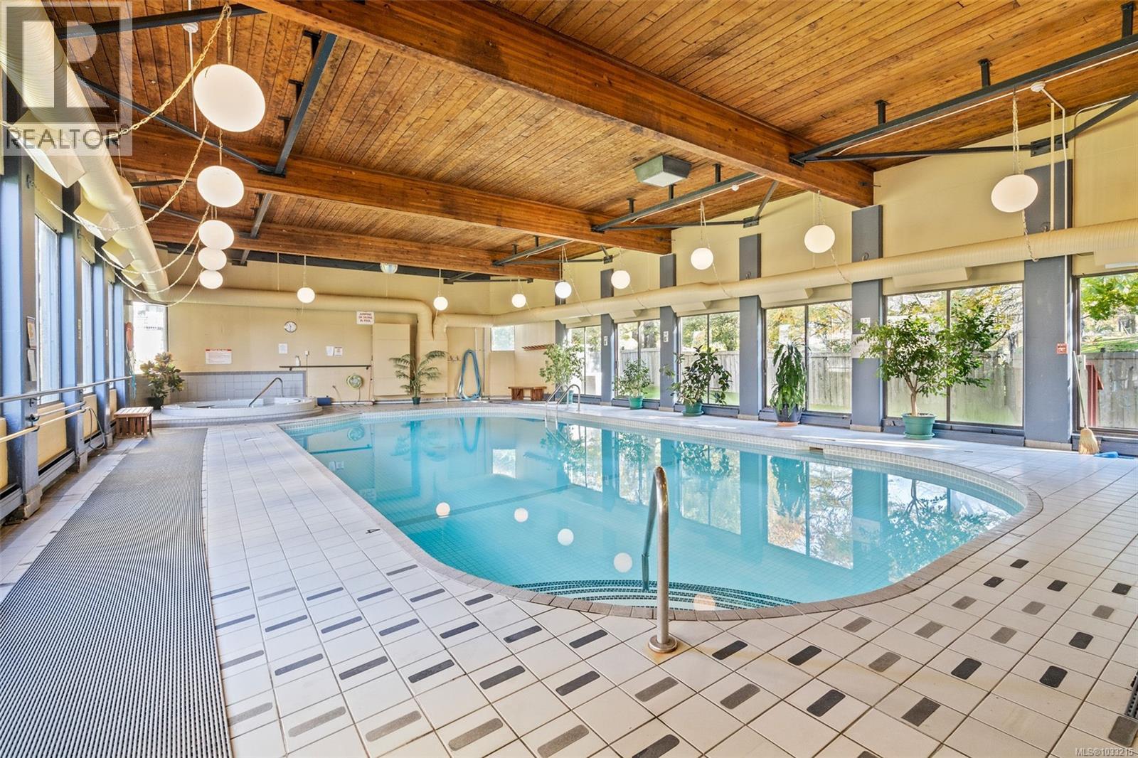 705 620 Toronto Street, Victoria