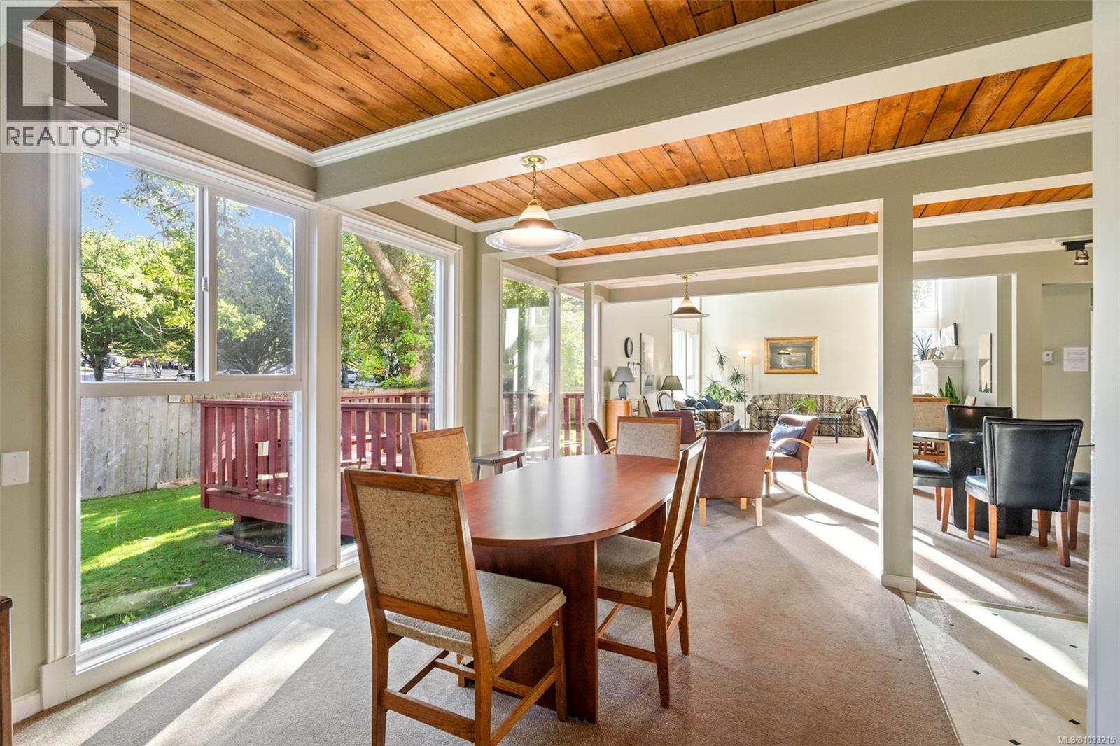 705 620 Toronto Street, Victoria